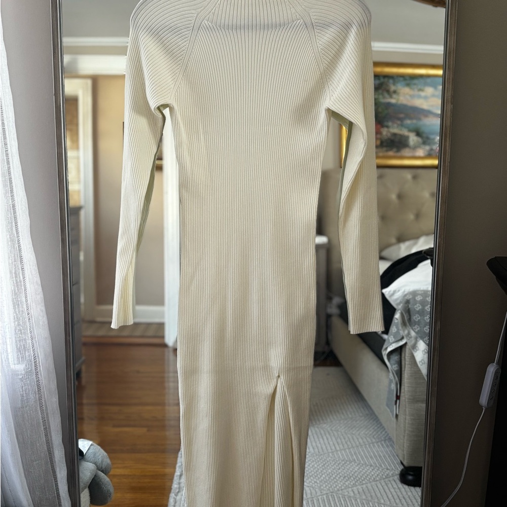 Aritzia Wilfred Cream Long Sleeve Dress